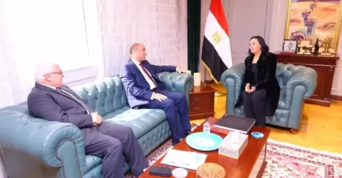 التضامن والعمل يبحثان سداد الحصص التأمينية على العمالة غير المنتظمة