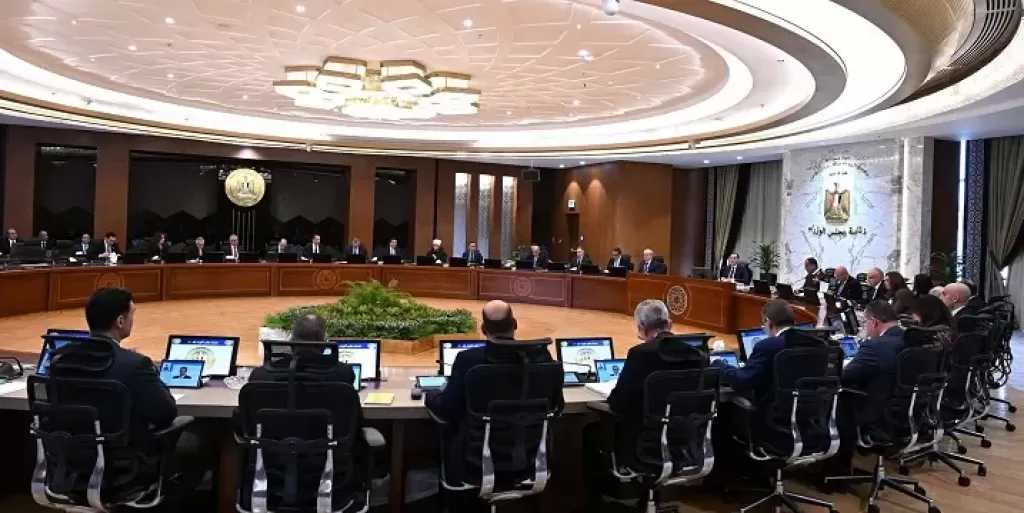 مدبولي: توجيهات رئاسية بمواصلة خفض التضخم وضبط الأسواق وضمان استقرار الأسعار