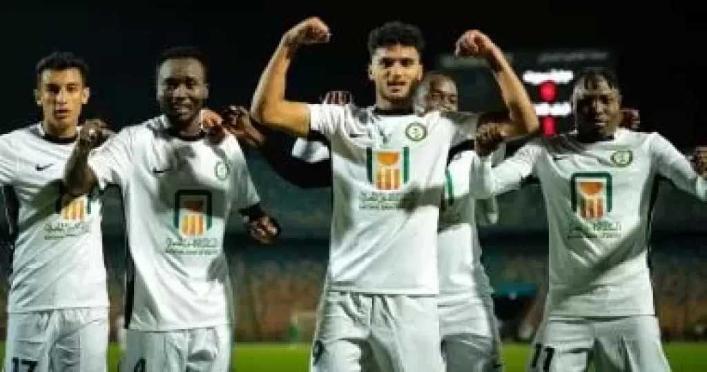 البنك الأهلى يتعادل سلبيا مع فاركو فى الشوط الأول