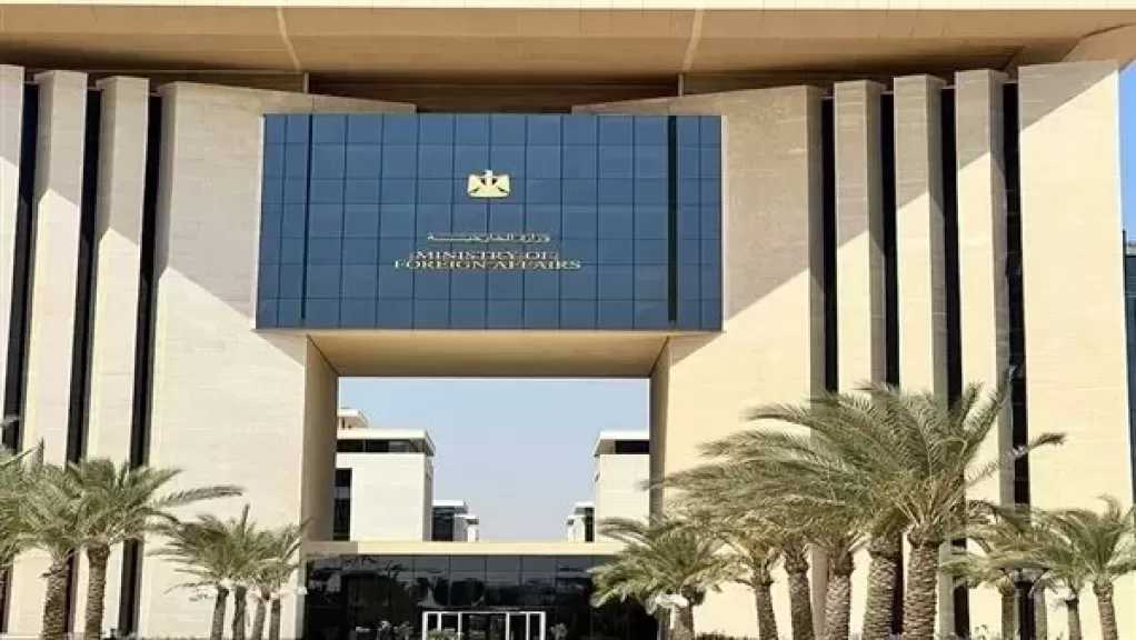 الخارجية تناشد الجاليات المصرية اتباع إرشادات وتعليمات السلطات لضمان الأمن والسلامة