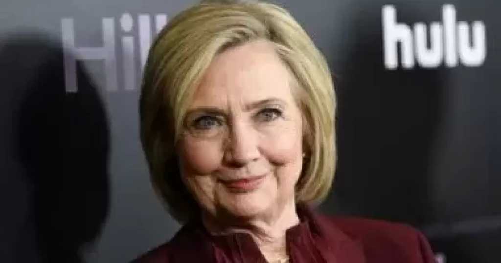 هيلارى كلينتون: ليس لدى أى معلومات عن جرائم جيفرى إبستين