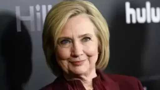 هيلارى كلينتون: ليس لدى أى معلومات عن جرائم جيفرى إبستين