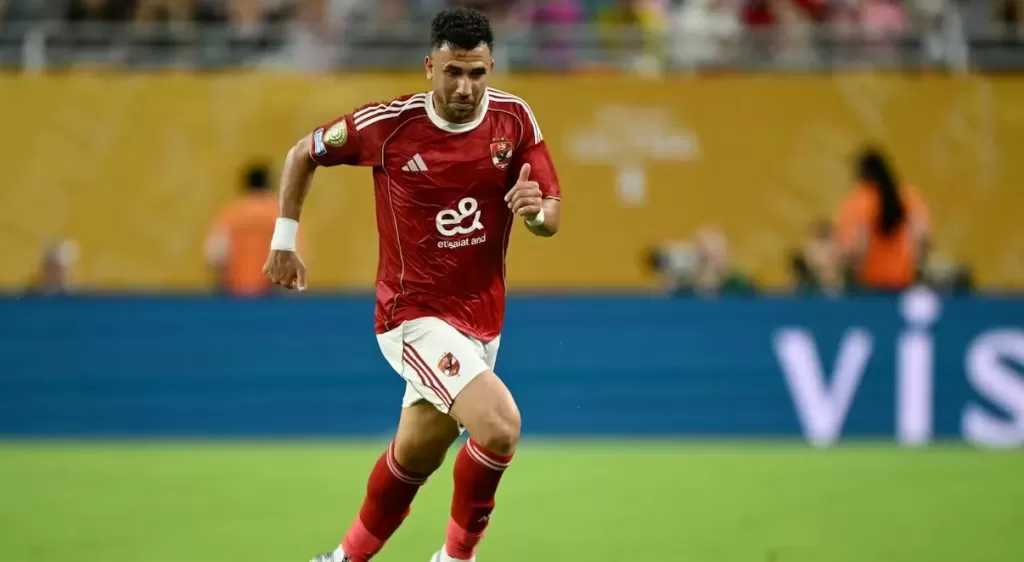 مشاركة زيزو وتريزيجيه في تدريبات الأهلي الجماعية قبل مباراة زد