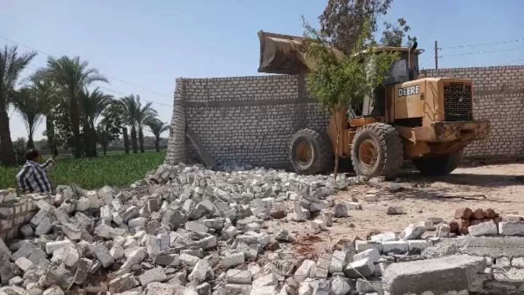 محافظ أسيوط: استرداد 6 أفدنة ضمن المرحلة الثانية من الموجة الـ 28 للإزالات