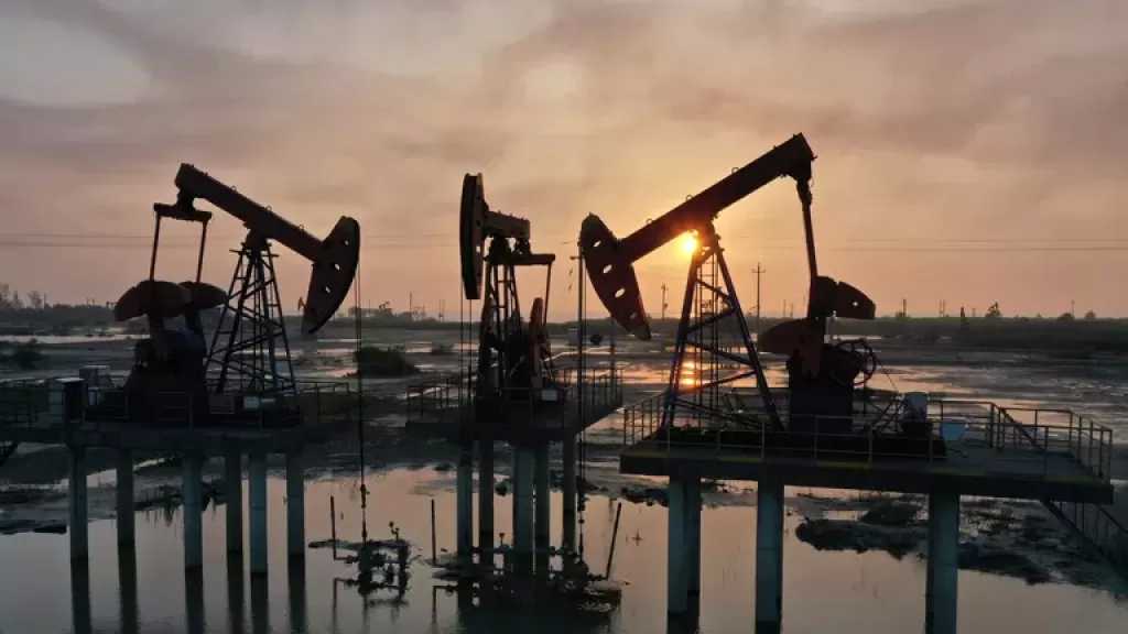 ”بلومبرج”: أوبك+ يدرس زيادة أكبر في إنتاج النفط بعد الهجوم على إيران