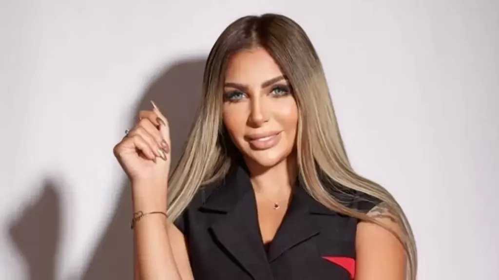 تأجيل محاكمة عصابة سارة خليفة في قضية المخدرات لـ7 أبريل