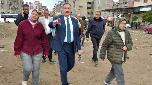 محافظ بورسعيد يتفقد أعمال رفع الرتش بمحيط قصر الثقافة