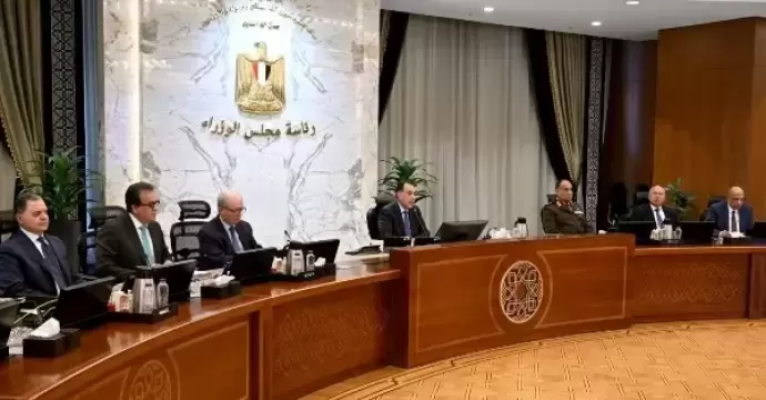 رئيس الوزراء: مخزون السلع الاستراتيجية آمن لعدة شهور.. ولن نسمح بممارسات احتكارية