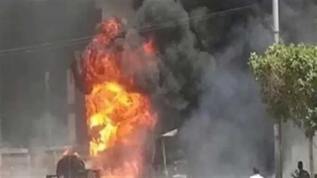 عاجل.. دبي: سقوط إصابات إثر سقوط شظايا مسيرات اعترضها الدفاع الجوي فوق منزلين