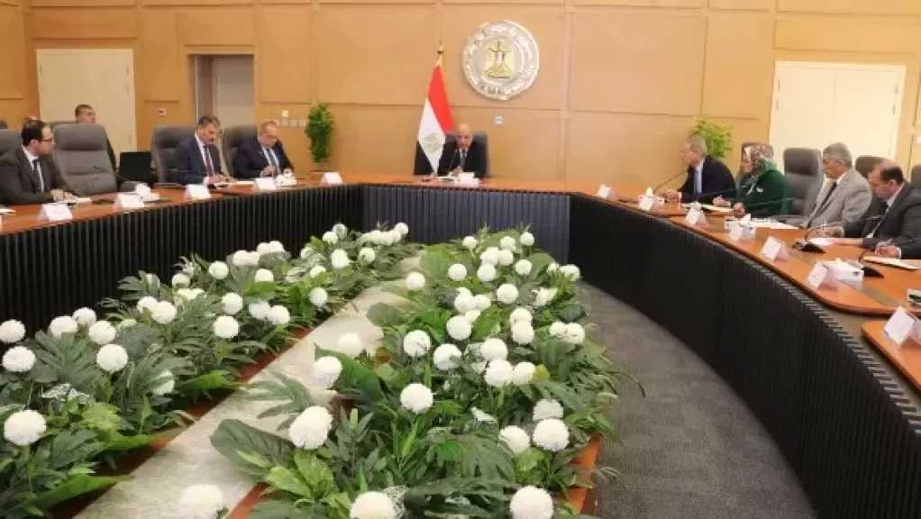 وزير الكهرباء يوجه برفع درجة الاستعداد لتأمين الشبكة الموحدة