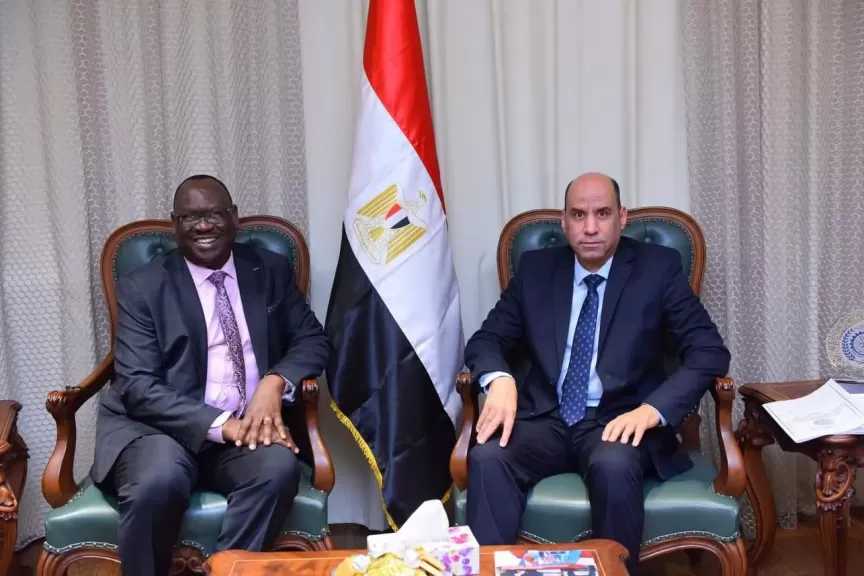 وزير العمل لنظيره الجنوب سوداني: مصر تفتح ذراعيها للأشقاء لتعزيز التعاون المشترك