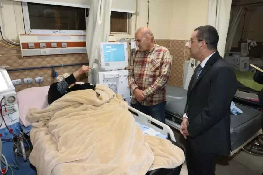 محافظ المنوفية يكافئ طاقم مستشفى الحميات بشبين الكوم