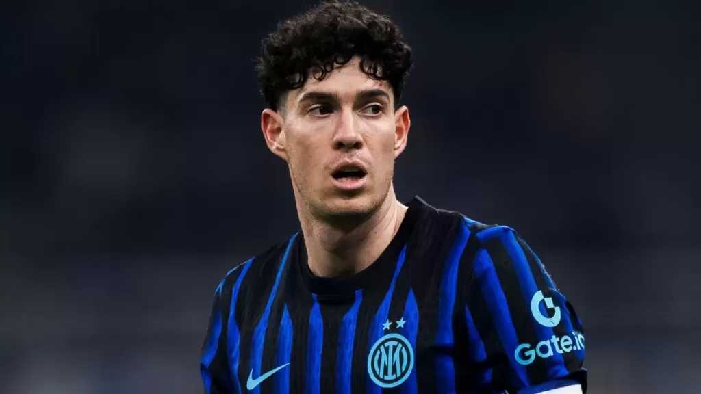 صراع بين ليفربول وبرشلونة على مدافع إنتر ميلان