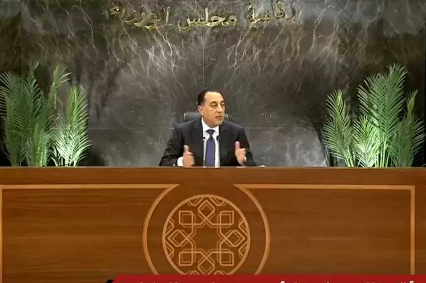 رئيس الحكومة: مش هنقطع الكهرباء ولا هنوقف ضخ الغاز للمصانع