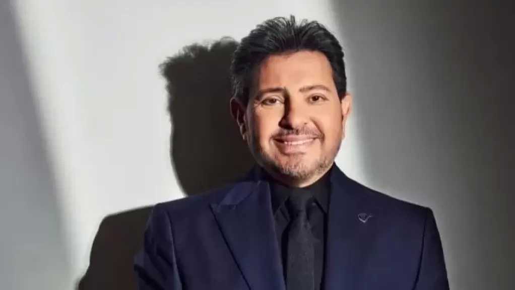 بكلمات مؤثرة .. رامي صبري يتمنى الشفاء العاجل لـ هاني شاكر في وعكته الصحية