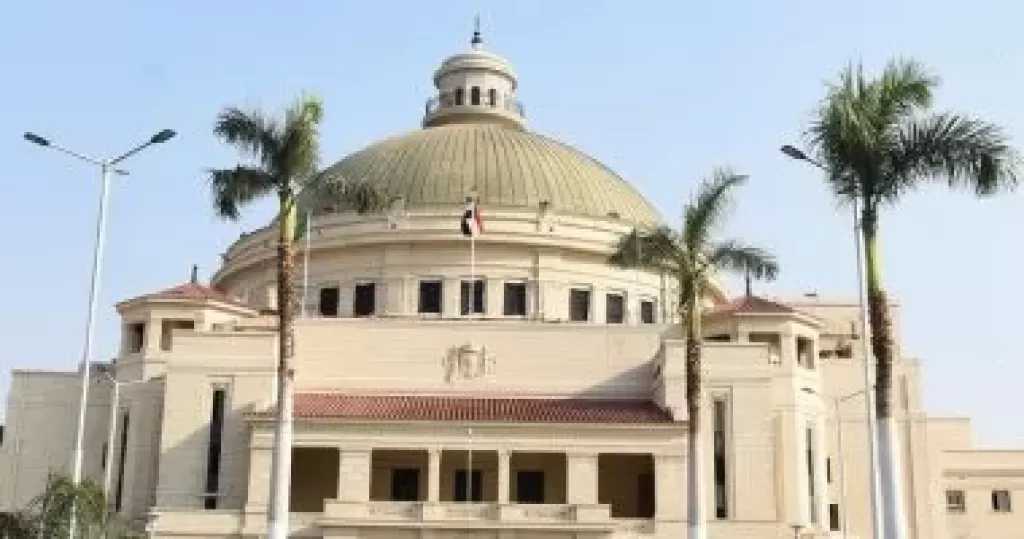 جامعة القاهرة تطلق المسابقة العامة لحفظ القرآن الكريم وفهمه 9 مارس