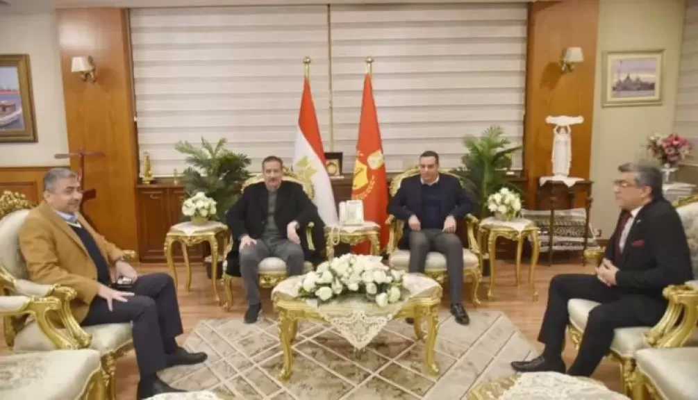 بنك مصر يبحث مع محافظ بورسعيد سبل التعاون المشترك ودعم جهود التنمية بالمحافظة