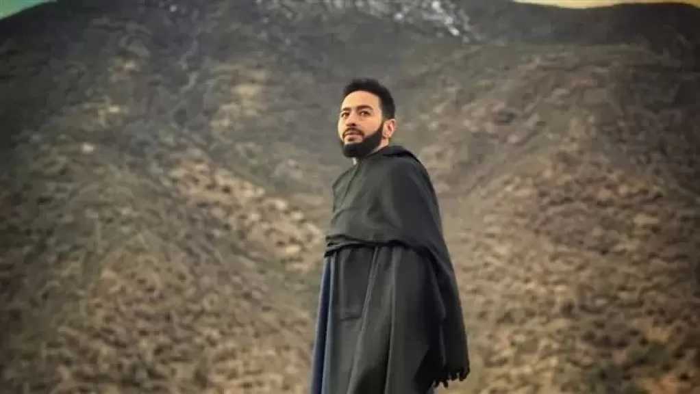 حمادة هلال يحصل على إجازة يوم من تصوير مسلسل المداح