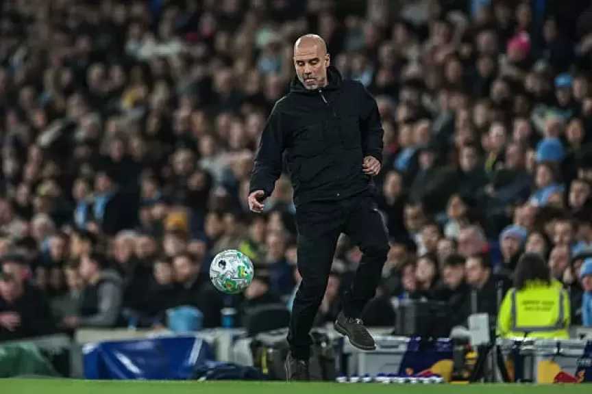 جوارديولا: السباق على لقب الدوري مستمر