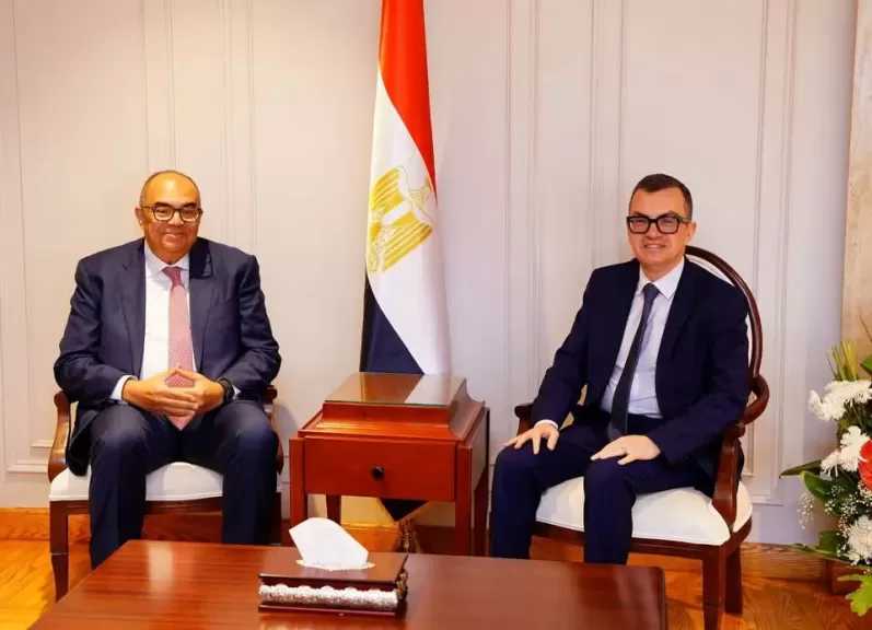 وزير التخطيط يبحث مع المبعوث الأممي لتمويل التنمية آليات توسيع أدوات التمويل المبتكر لدعم المشروعات التنموية في مصر