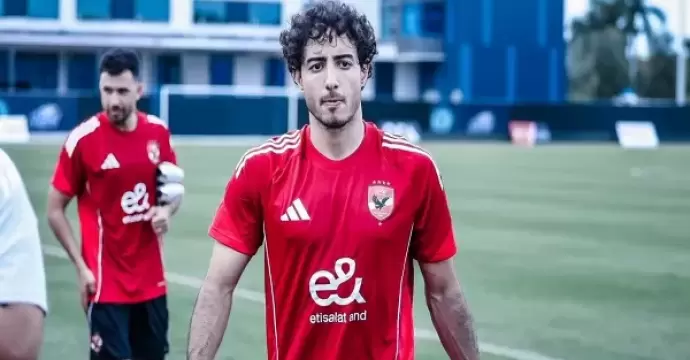 الأهلي يستعيد هاني والجزار أمام طلائع الجيش