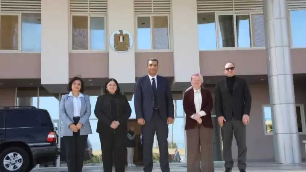 التضامن تبحث دعم الجهود التنموية والاجتماعية للأسر الأولى بالرعاية بالبحر الأحمر