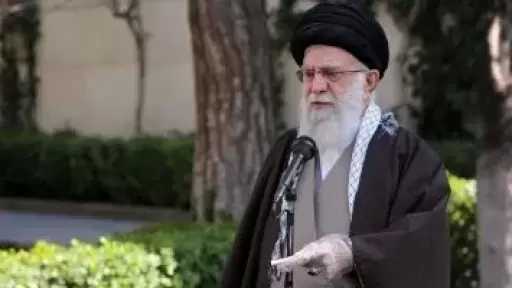 استهداف علي أصغر المسئول بمكتب المرشد فى هجوم إسرائيلى على طهران