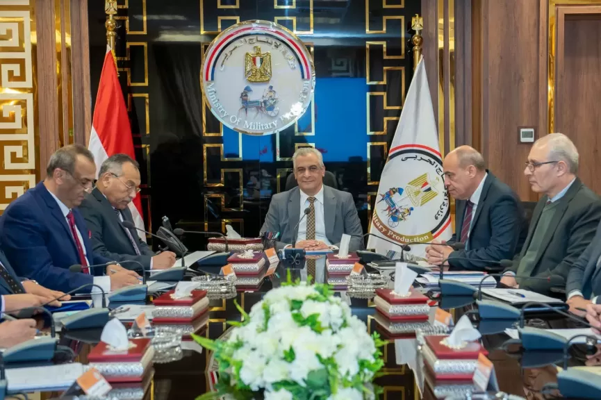 وزير الإنتاج الحربي يجتمع مع رؤساء مجالس إدارات الشركات المنتجة للذخائر