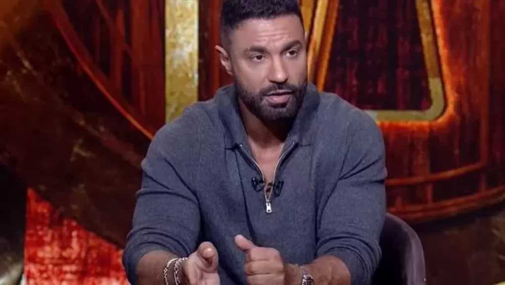 كريم فهمي يوجه رسالة قاسية لهؤلاء النجوم: ”تنافسوا بالشغل مش باللجان”