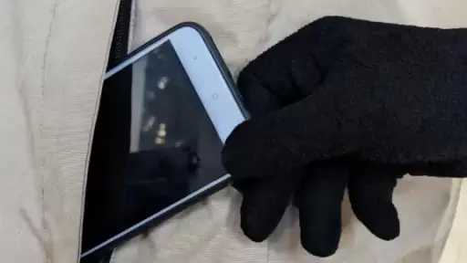 مقتل شاب على يد آخر بسبب خلافات حول سرقة هاتف محمول بالبدرشين