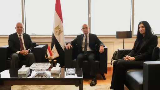 وزير الاستثمار: حريصون على التعاون مع اتحاد الصناعات فى تطوير الصناعة المصرية ودعم الإنتاج
