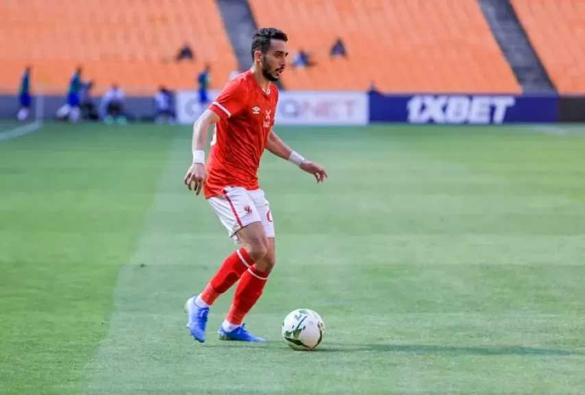 الأهلي يفحص «ركبة» كريم فؤاد بعد إصابته أمام المقاولون