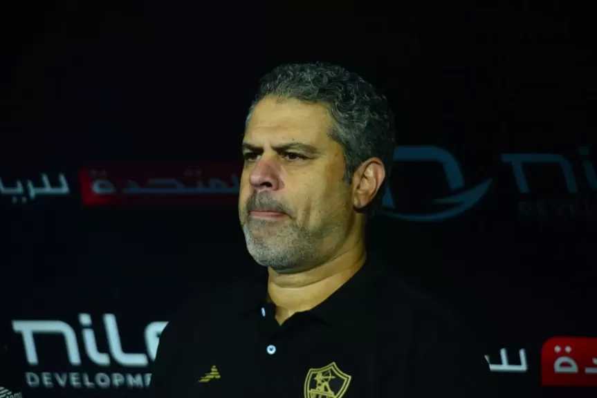 الزمالك يجهز عقود معتمد جمال بعد توالي الانتصارات في الدوري