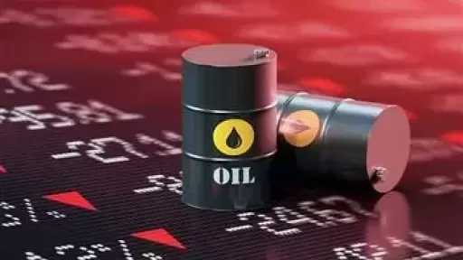 الكويت تخفض إنتاج النفط وتكريره كإجراء احترازي جراء الهجمات الإيرانية