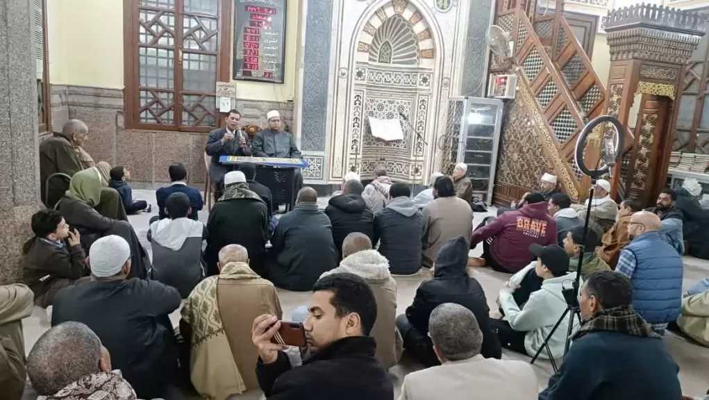 «أوقاف سوهاج» تعقد ملتقى فكريا بمسجد سيدي العارف بالله