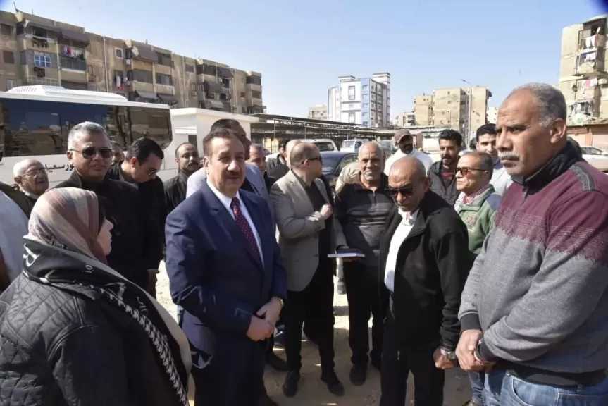 محافظ بورسعيد يقرر تعميم المسطحات الخضراء في مشروعات تطوير حي الضواحي