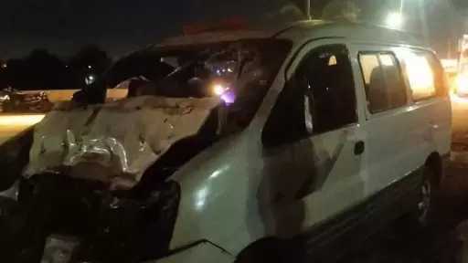 إصابة 12 شخصا في تصادم ميكروباص وجرار زراعي على طريق منوف السادات