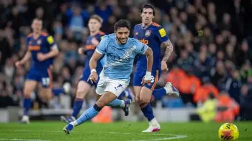 جوارديولا: أنا سعيد جداً من أجل مرموش.. وهدفه الثاني كان رائعاً