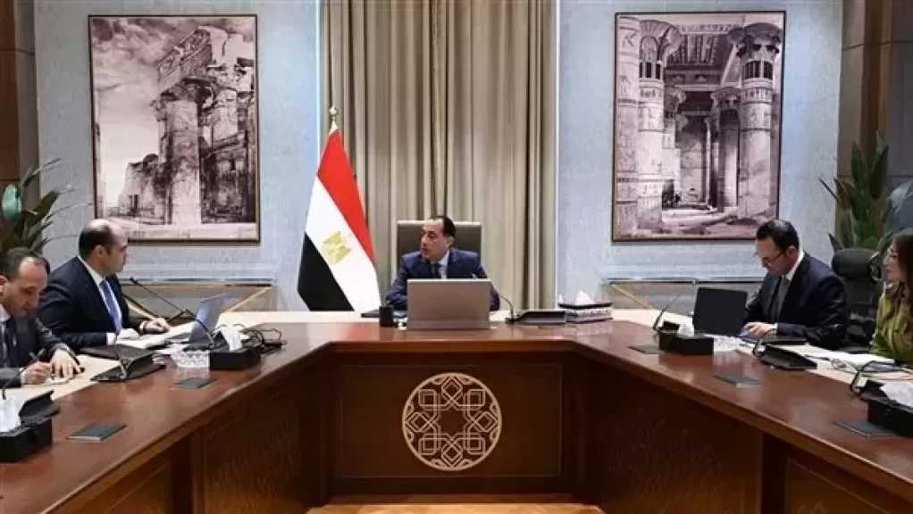 رئيس الوزراء: إحالة محتكري السلع والمتلاعبين بالأسعار للنيابة العسكرية