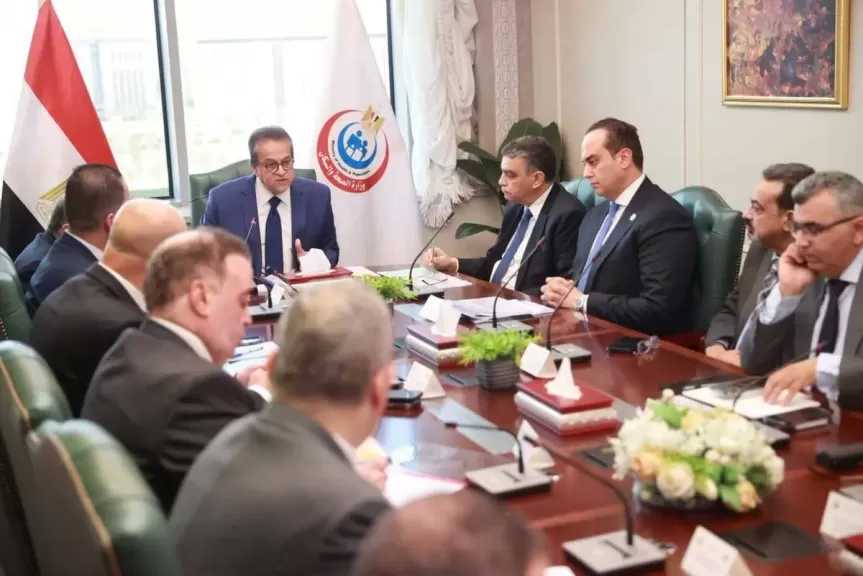 وزير الصحة: المخزون الاستراتيجي من الأدوية والمستلزمات الطبية قوي ومستقر ويغطي احتياجات المواطنين بكفاءة عالية