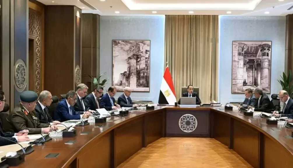 محافظ البنك المركزي يشارك في اجتماع لجنة إدارة الأزمات لمتابعة تداعيات التصعيد الإقليمي