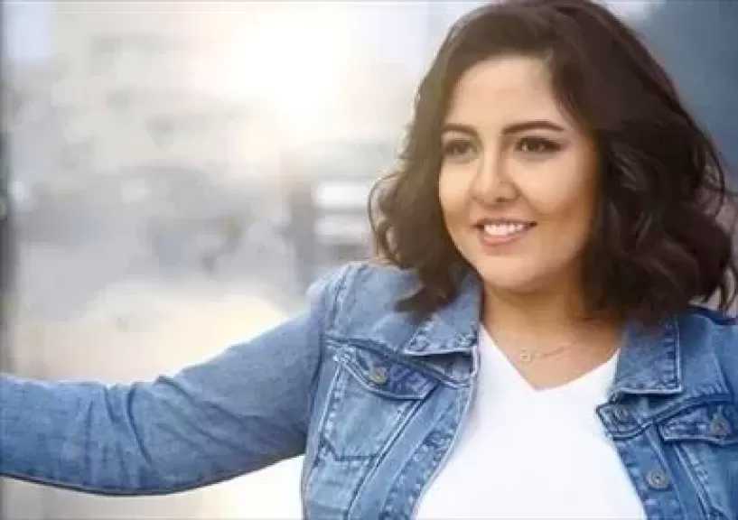 مي كساب: عايزة أبقى أحسن واحدة في العالم وباتمنى الخير لزمايلي