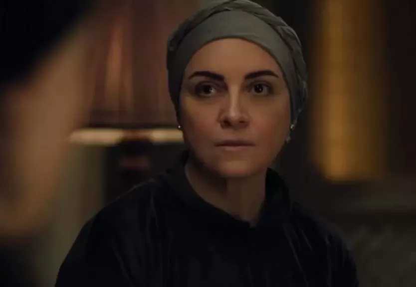 في الحلقة الخامسة بمسلسل حكاية نرجس.. ريهام عبد الغفور تتسبب في وفاة حماتها بعد شكها فيها