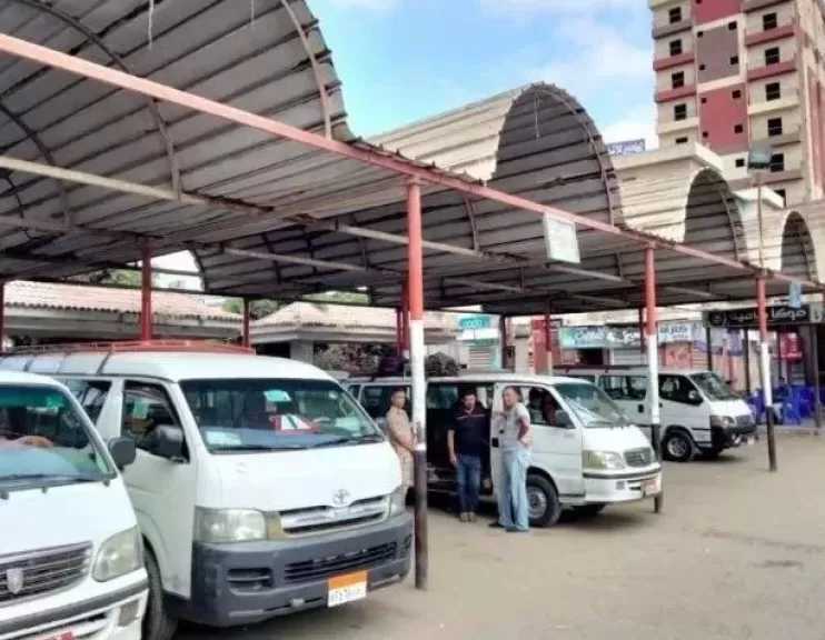 محافظ بورسعيد يعتمد تعريفة الركوب الجديدة بالخطوط الداخلية وبين المحافظات