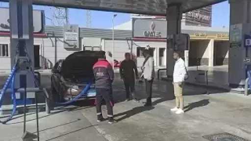 ضبط غش تجاري وتلاعب بعدادات الوقود في أسيوط والدقهلية وسوهاج