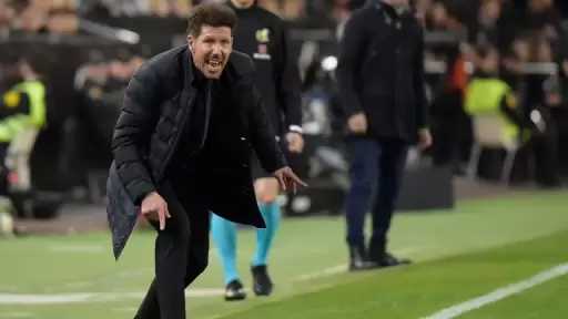 سيميوني يحذر لاعبي أتلتيكو مدريد بعد اكتساح توتنهام بخماسية