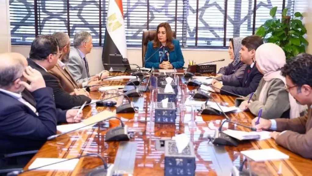 منال عوض: حماية المواطنين والبنية التحتية الساحلية هدف أساسي لمشروعات التكيف مع المناخ