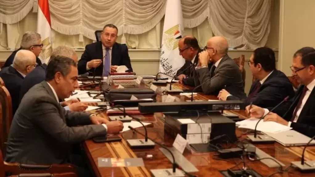 بعد توجيهات الرئيس السيسي.. الأعلى للجامعات يعتمد تشكيل لجنة عليا لوضع خريطة مستقبل سوق العمل