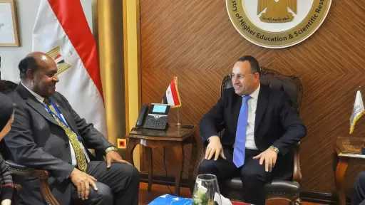 الدكتور قنصوة: تعاون وثيق بين الوزارة ومنظمة اليونيسكو لدعم بناء القدرات العلمية لأبناء القارة الإفريقية