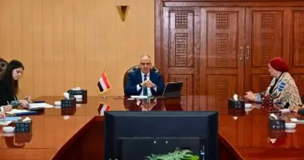 الرى: إطلاق مبادرة ورد الخير لتمكين المرأة فى مجال المياه وتدوير ورد النيل